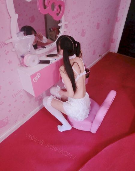 写一段老师上课的样子_1080P在线播放观看